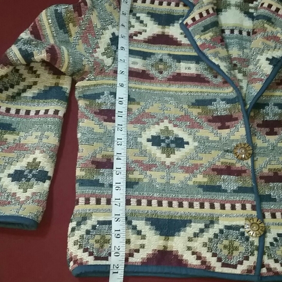 NEW INDENTITY - Picture 14 of 16